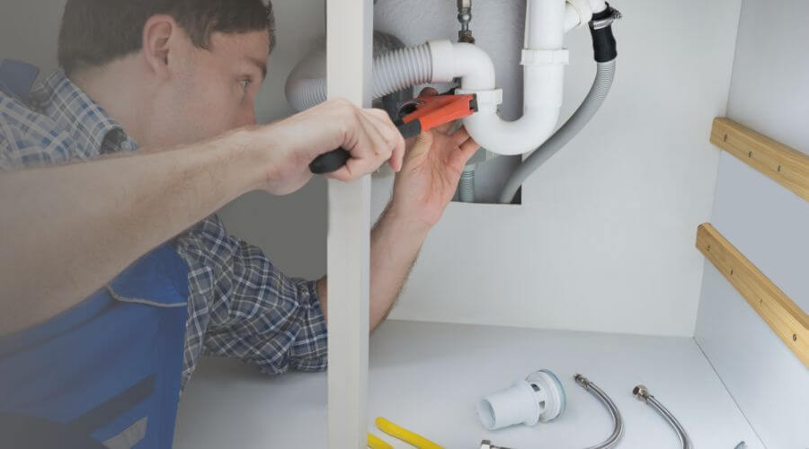 Professional sink repair in Closplint, KY